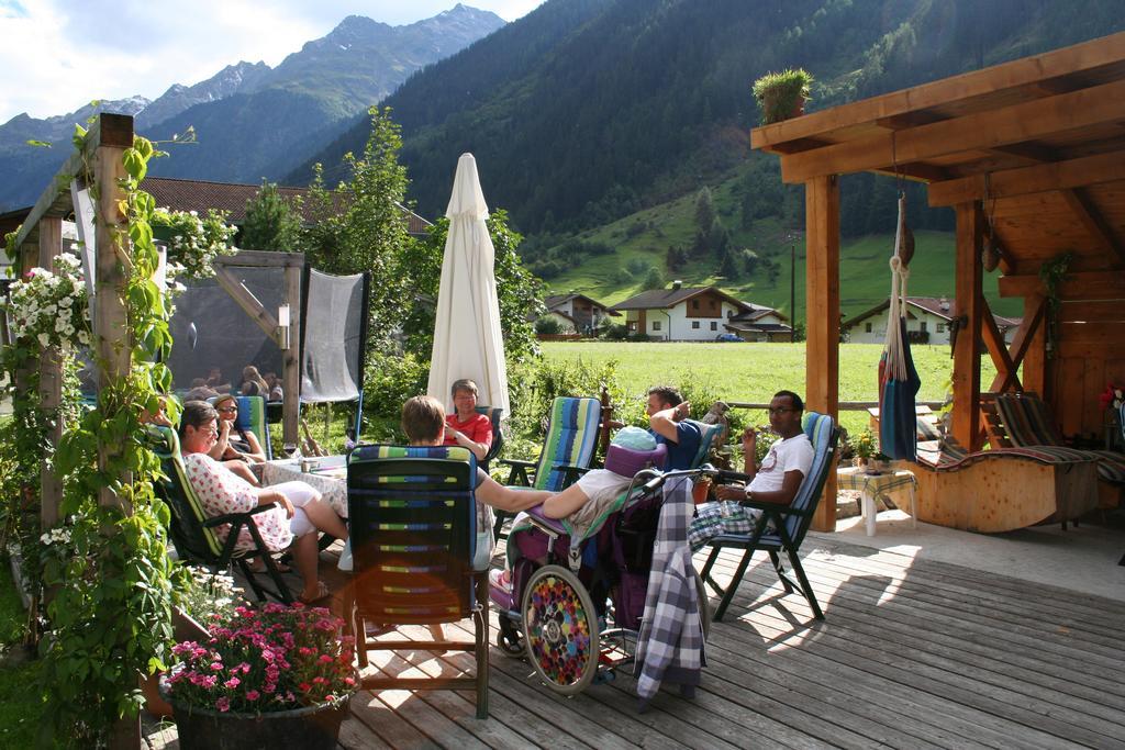 Aparthotel Haus Renate Kaunertal Exterior foto